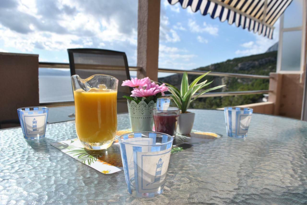 The View Apartment Mimice Bagian luar foto